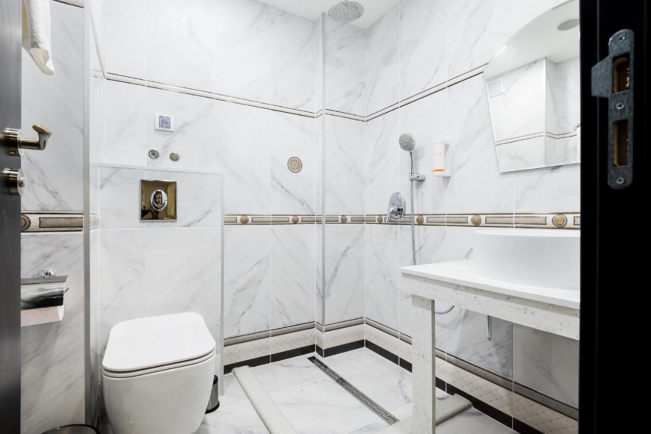 OPU Boutique Hotel Varna Extérieur photo
