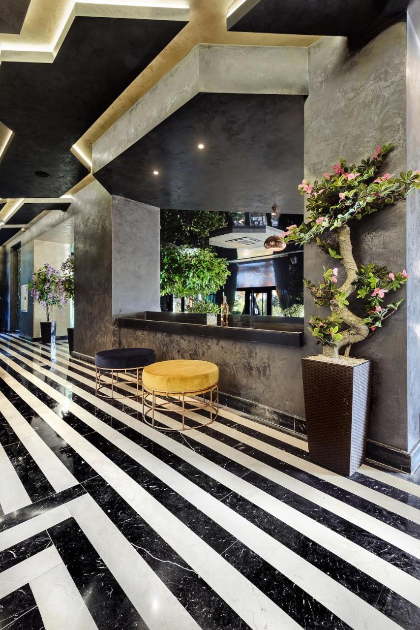 OPU Boutique Hotel Varna Extérieur photo
