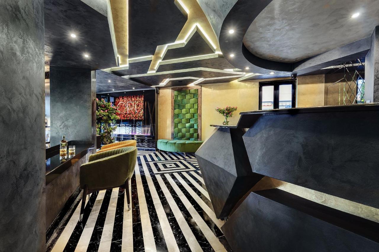 OPU Boutique Hotel Varna Extérieur photo