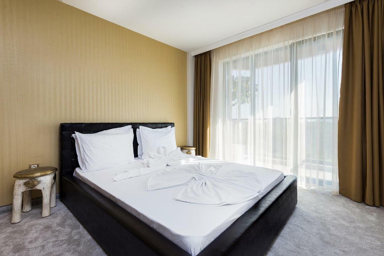 OPU Boutique Hotel Varna Extérieur photo